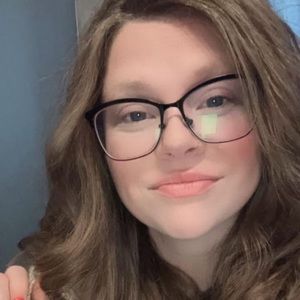 Meet your Posher, Erika